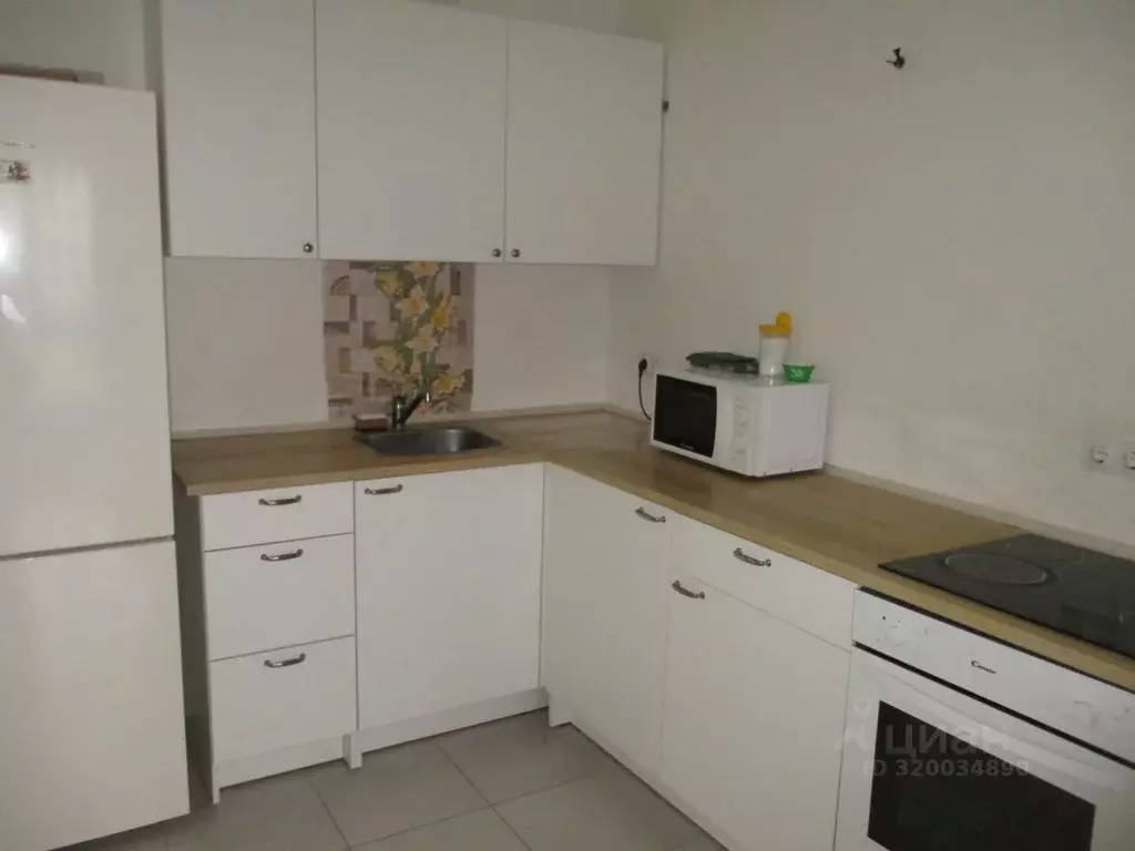 2-к кв. Москва Сосенское поселение, просп. Куприна, 24к1 (35.0 м) - Фото 0