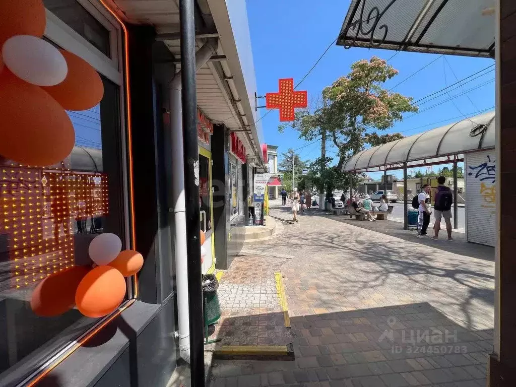 Торговая площадь в Крым, Алушта ул. Горького (90 м) - Фото 1