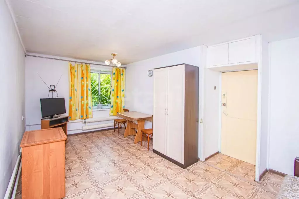 2-к кв. Бурятия, Улан-Удэ ул. Юного Коммунара, 1 (49.2 м) - Фото 1