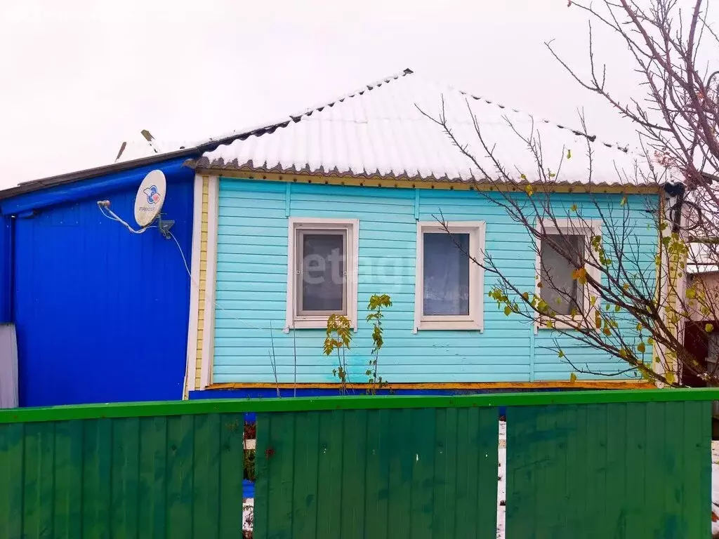 Дом в Белгородская область, Новооскольский муниципальный округ, село ... - Фото 1