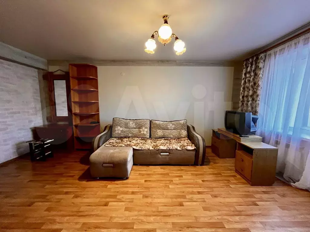 1-к. квартира, 40 м, 3/9 эт. - Фото 1