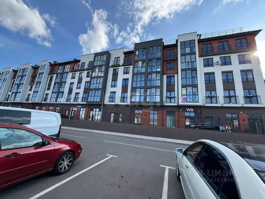 3-к кв. Калининградская область, Гурьевск ул. Лазурная, 18 (70.0 м) - Фото 2