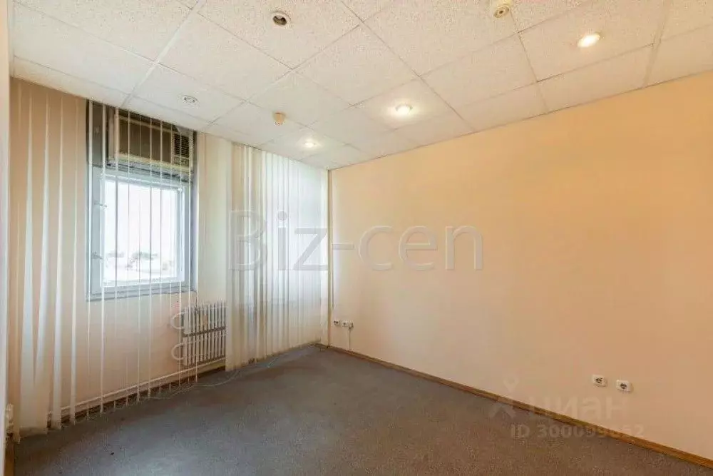 Офис в Санкт-Петербург пл. Конституции, 2 (919 м) - Фото 2