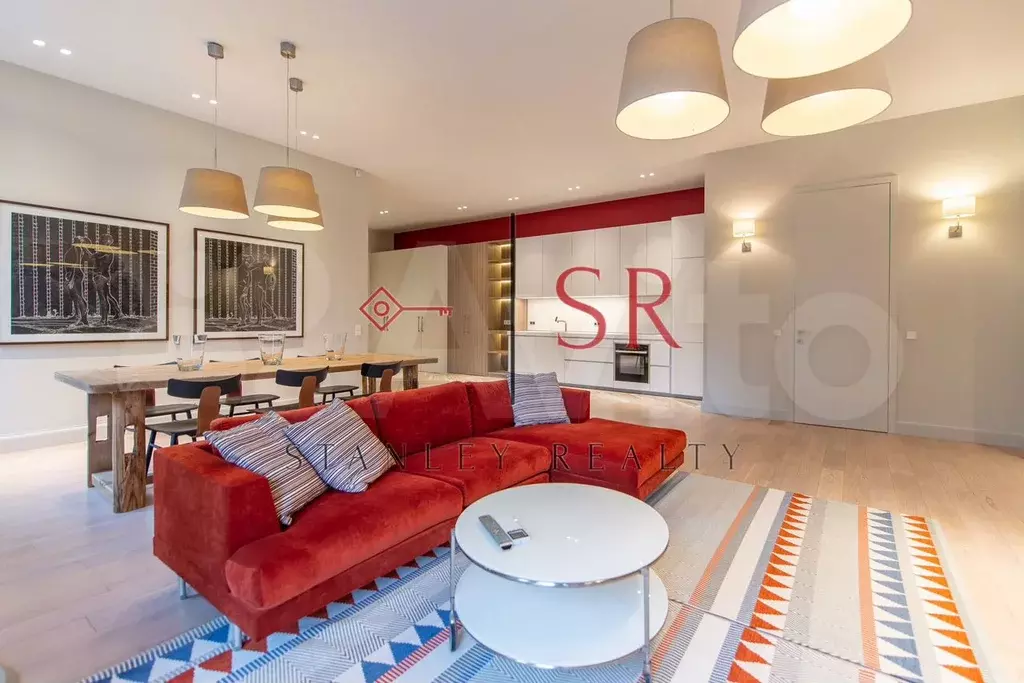 4-к. квартира, 130 м, 4/6 эт. - Фото 1