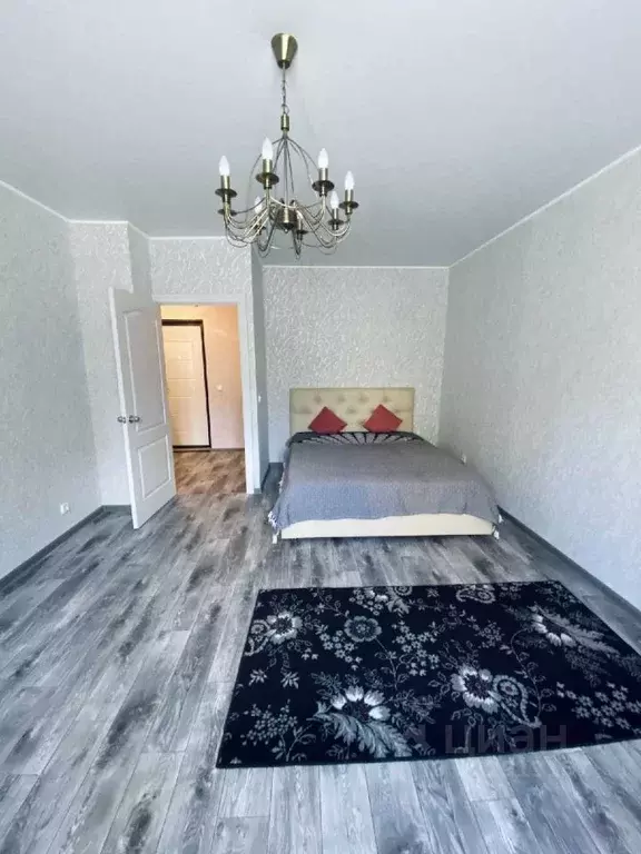 1-к кв. Белгородская область, Старый Оскол Космос мкр, 15 (40.0 м) - Фото 1