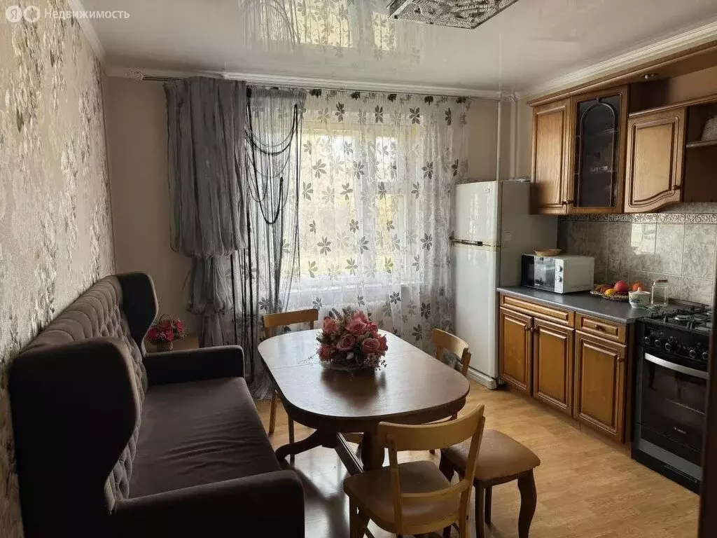3-комнатная квартира: Орёл, Черкасская улица, 45 (72.7 м) - Фото 0