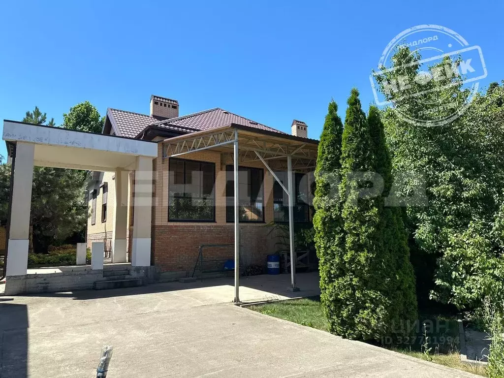 Дом в Ростовская область, Аксай пер. Ореховый (180 м) - Фото 1