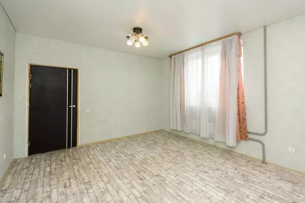 1-к кв. Оренбургская область, Оренбург Беляевская ул., 15 (44.4 м) - Фото 1