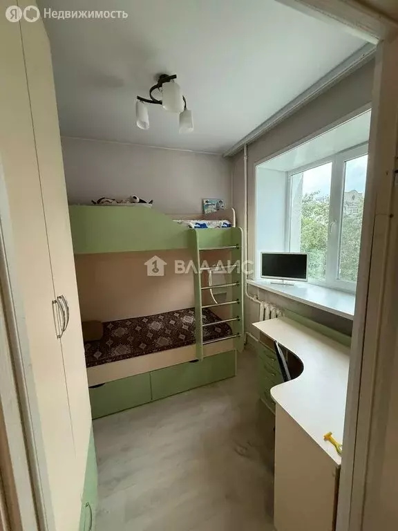 3-комнатная квартира: Благовещенск, улица Ломоносова, 166 (43 м) - Фото 0