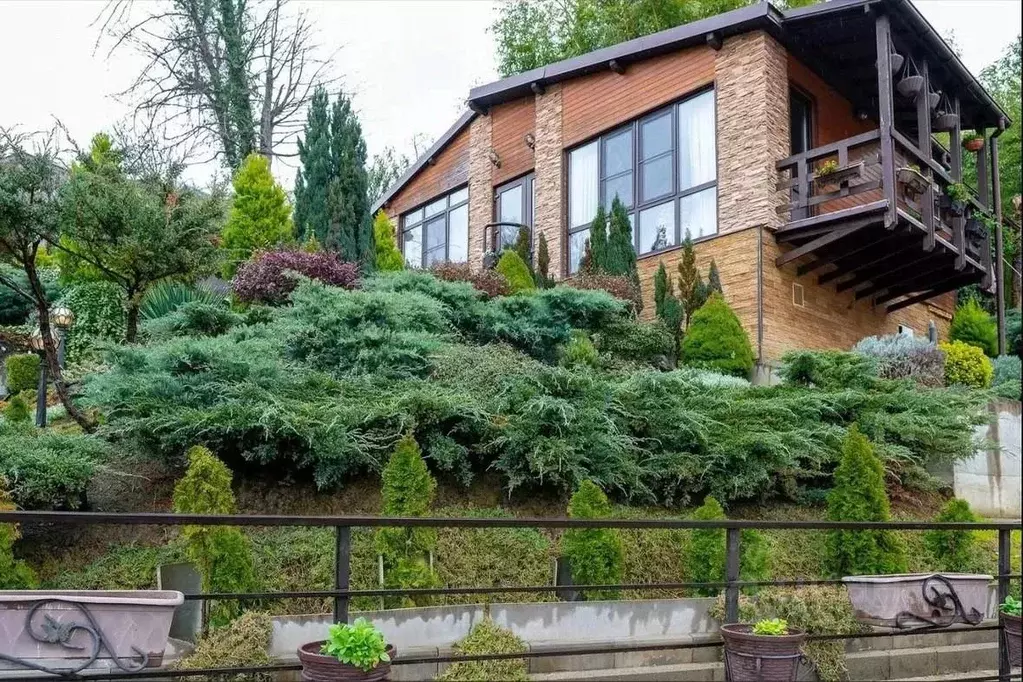 Дом в Краснодарский край, Сочи городской округ, с. Казачий Брод ул. ... - Фото 1