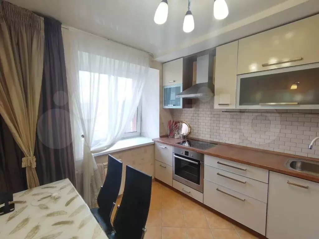2-к. квартира, 57,5 м, 8/16 эт. - Фото 0