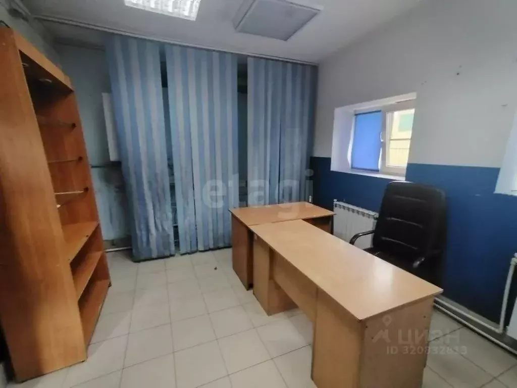 Помещение свободного назначения в Архангельская область, Котлас ул. ... - Фото 1