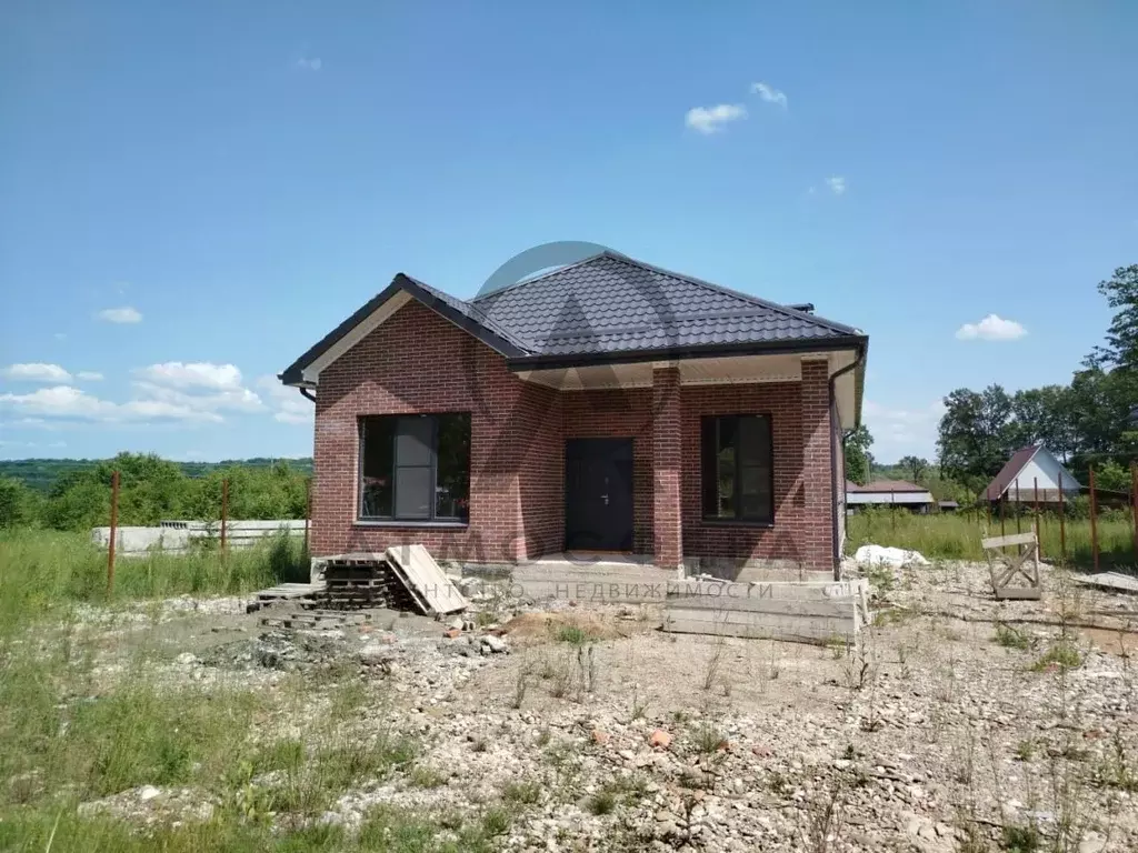 Дом в Краснодарский край, Апшеронский район, Нефтегорское городское ... - Фото 0