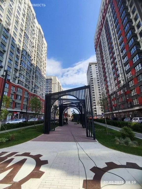 2-комнатная квартира: Ставрополь, Гражданская улица, 1/4 (64 м) - Фото 1