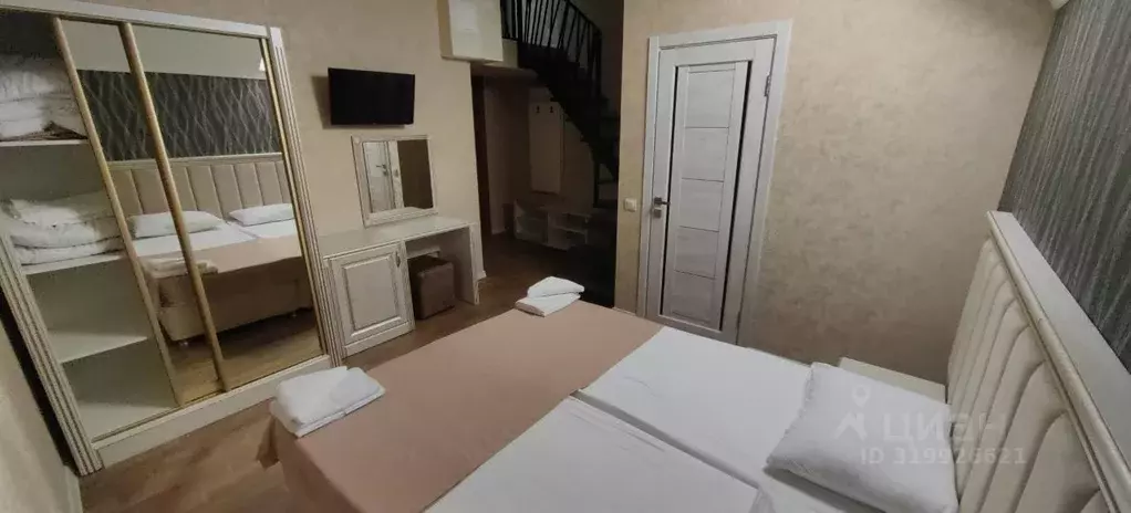 Комната Краснодарский край, Сочи Урожайная ул., 9Б (30.0 м) - Фото 0