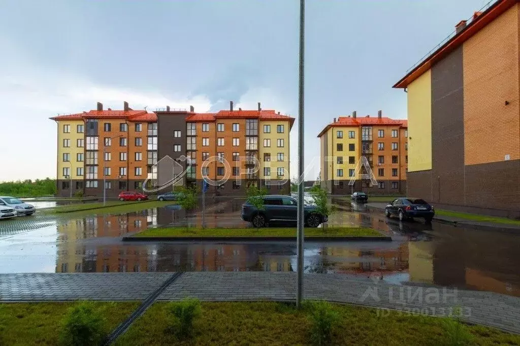 3-к кв. Тюменская область, Тюмень ул. Надира Сагдеева, 6 (60.0 м) - Фото 1