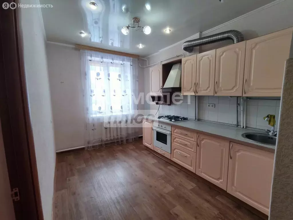 2-комнатная квартира: Октябрьский, улица Губкина, 39 (56.5 м) - Фото 0