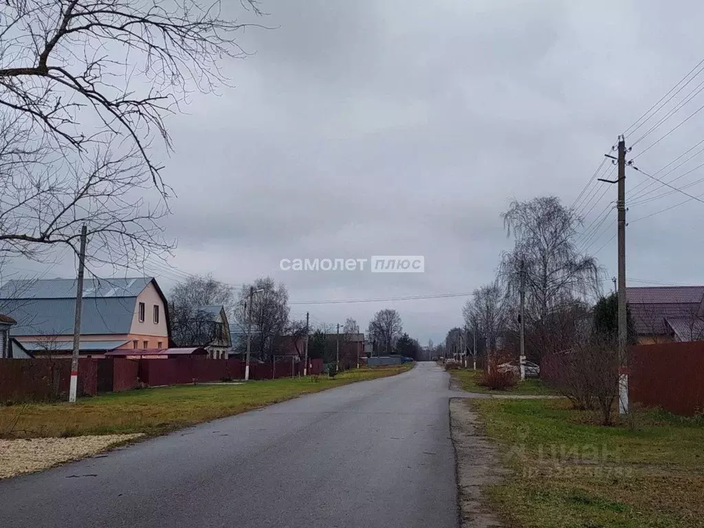 Участок в Московская область, Павлово-Посадский городской округ, д. ... - Фото 1