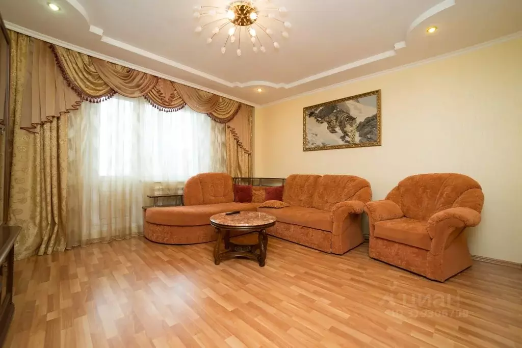 2-к кв. Челябинская область, Челябинск просп. Ленина, 83А (55.0 м) - Фото 0