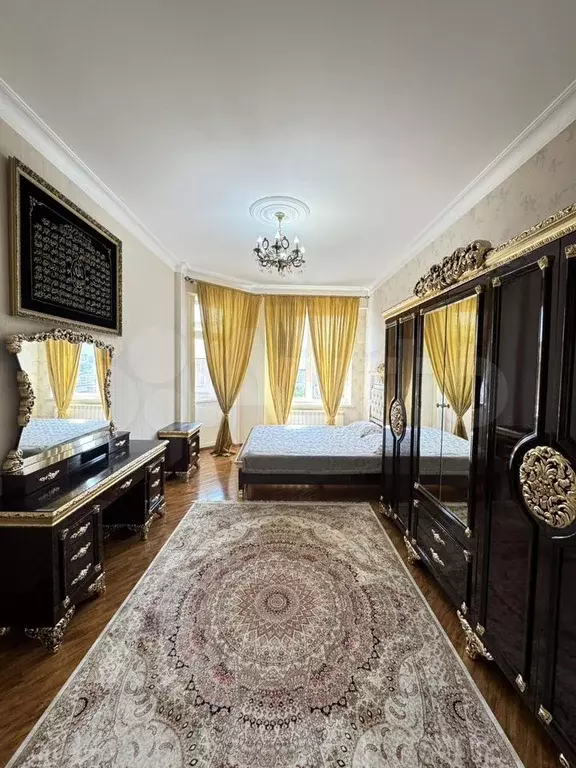3-к. квартира, 140 м, 11/13 эт. - Фото 0