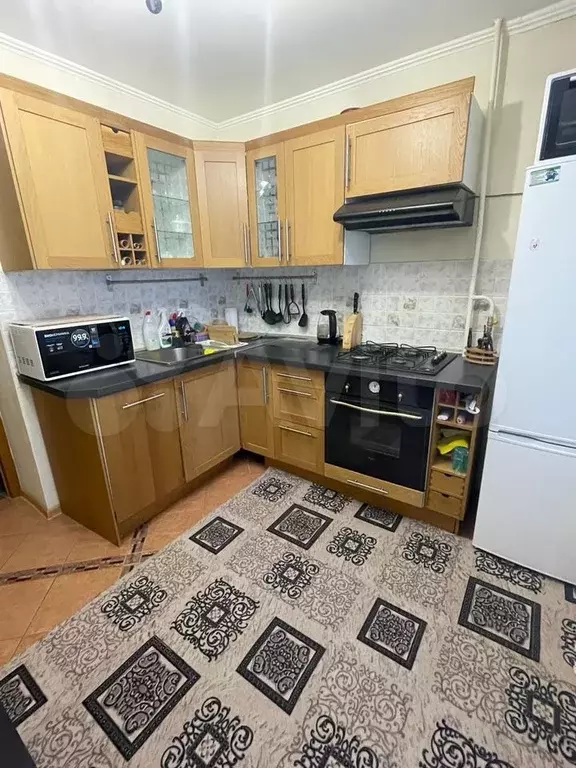 2-к. квартира, 56 м, 6/9 эт. - Фото 1