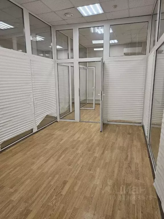 Офис в Санкт-Петербург Выборгская наб., 43 (16 м) - Фото 2