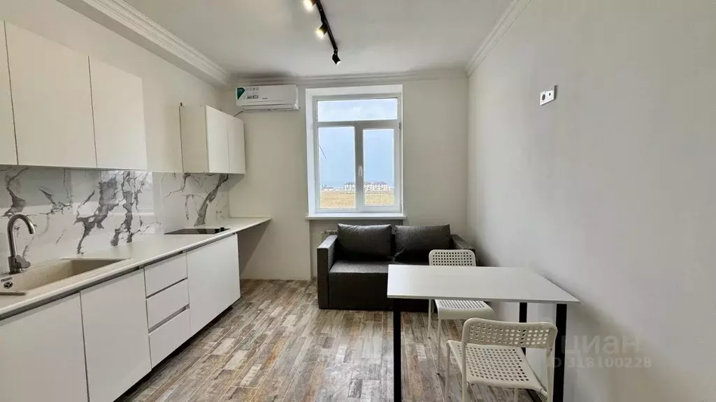 1-к кв. Крым, Феодосия ул. Дружбы, 42Г (37.0 м) - Фото 0