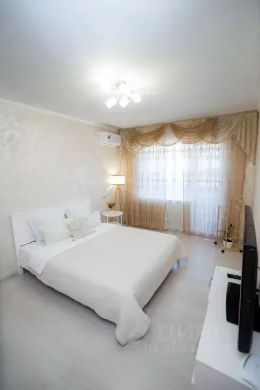 1-к кв. Липецкая область, Елец ул. Коммунаров, 147 (37.0 м) - Фото 0