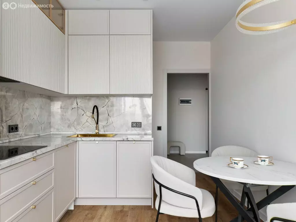 2-комнатная квартира: Казань, улица Хусаина Мавлютова, 17Ек2 (55.8 м) - Фото 1
