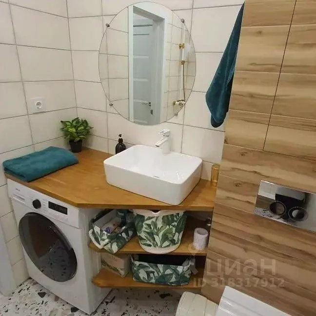 1-к кв. Саха (Якутия), Якутск 203-й мкр, 1 (38.0 м) - Фото 0