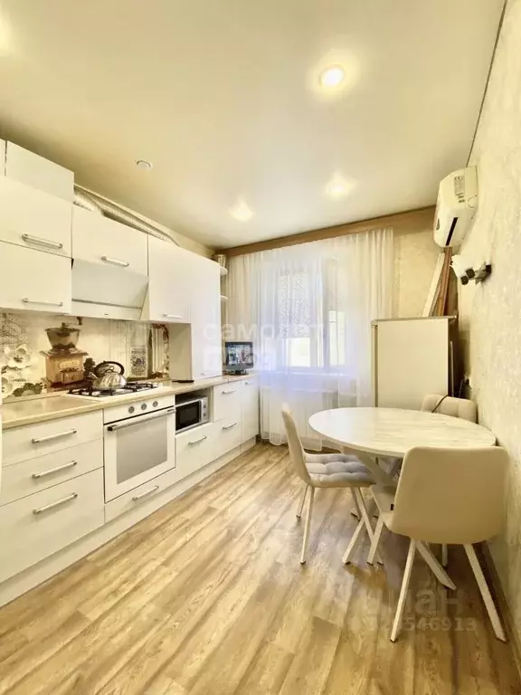 1-к кв. Самарская область, Сызрань ул. Есенина, 3 (40.4 м) - Фото 1