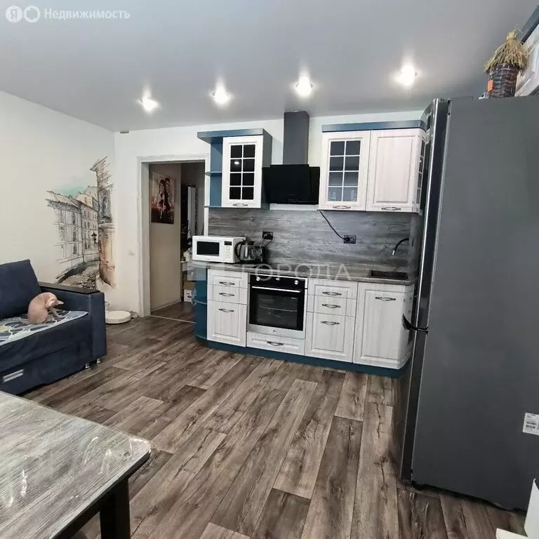 3-комнатная квартира: Барнаул, улица Сергея Семёнова, 24 (60 м) - Фото 1
