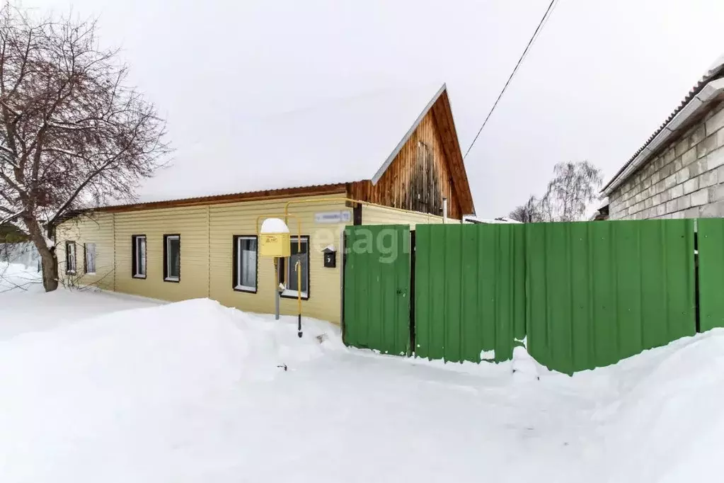 Дом в Тюменская область, Тюмень Парфеново мкр, ул. Лобкова (67 м) - Фото 0