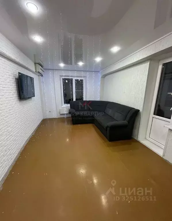 2-к кв. Хакасия, Абакан ул. Кати Перекрещенко, 15 (48.2 м) - Фото 2