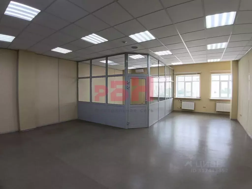 Офис в Тюменская область, Тюмень Харьковская ул., 83 (82 м) - Фото 0