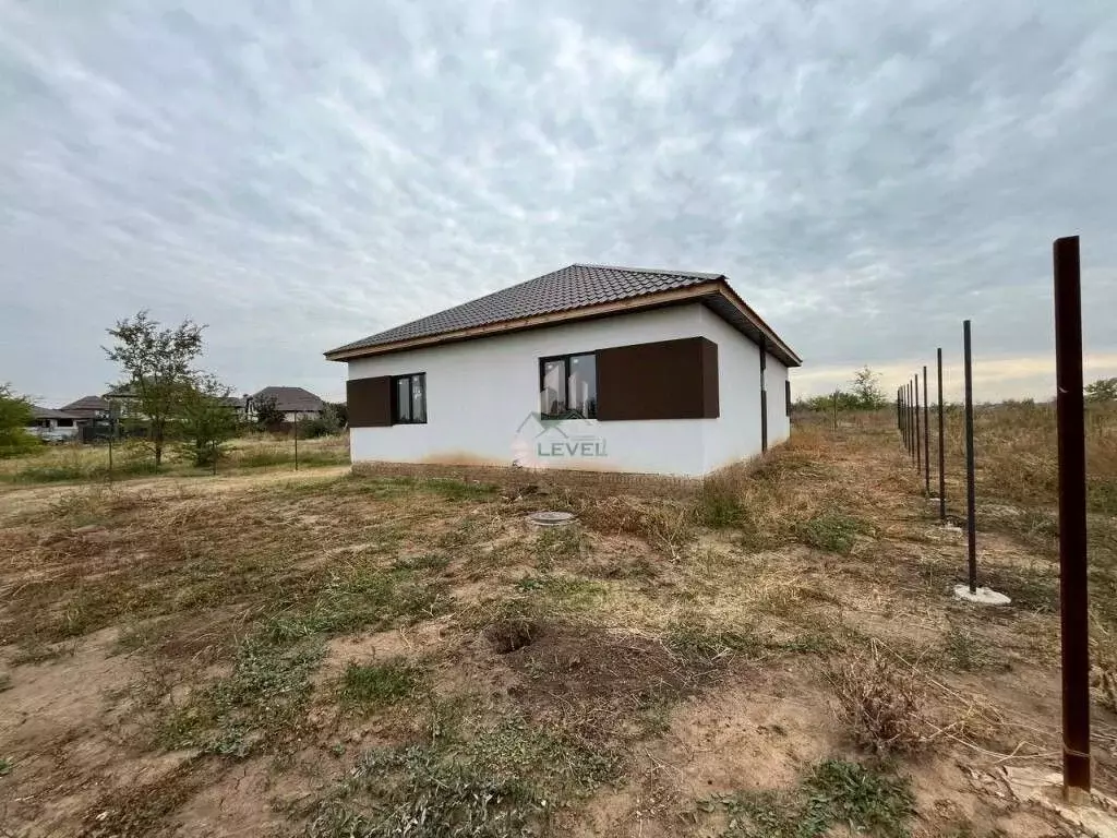 Дом в Саратовская область, Энгельс Поселок Плодосовхоз мкр, ул. Малая ... - Фото 1