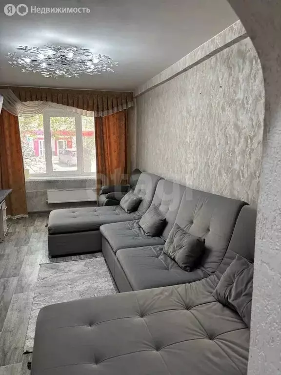 3-комнатная квартира: Ачинск, улица Декабристов, 25 (59.5 м) - Фото 2