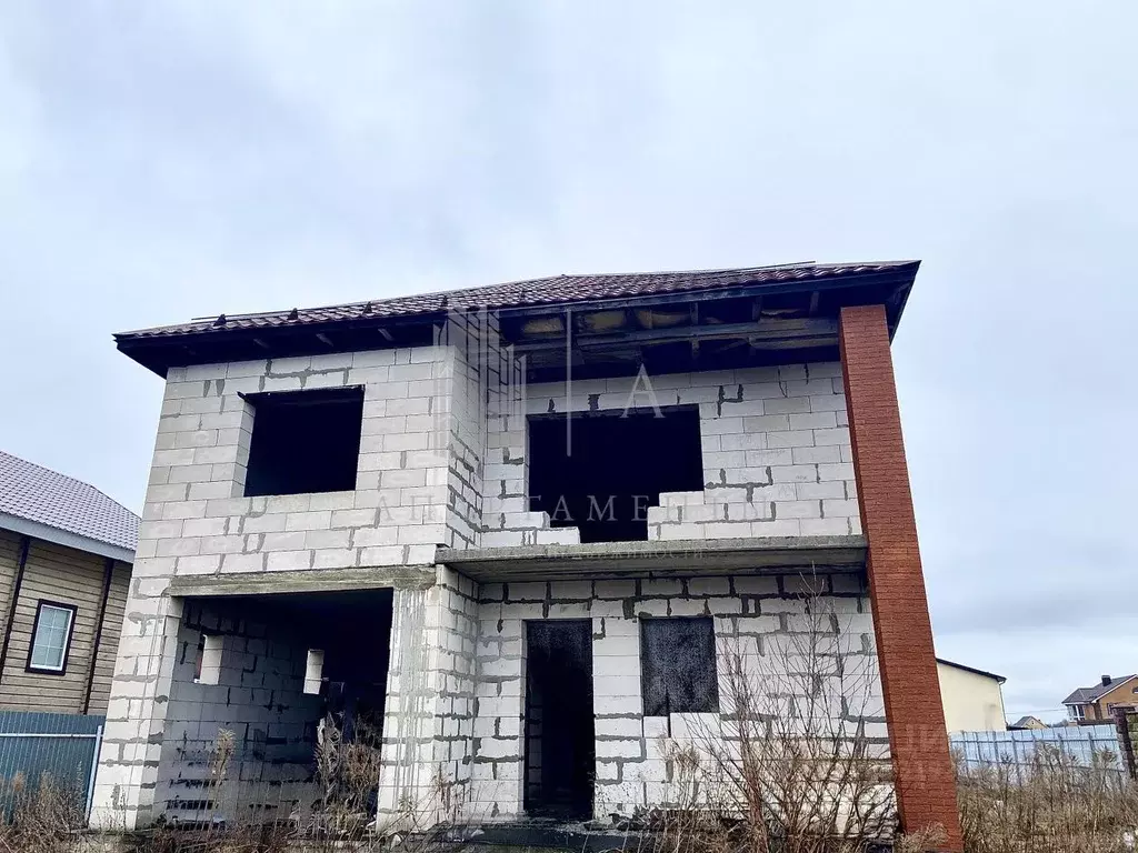 Дом в Рязанская область, Рыбное ул. Емельяна Павленкова, 38 (300 м) - Фото 0