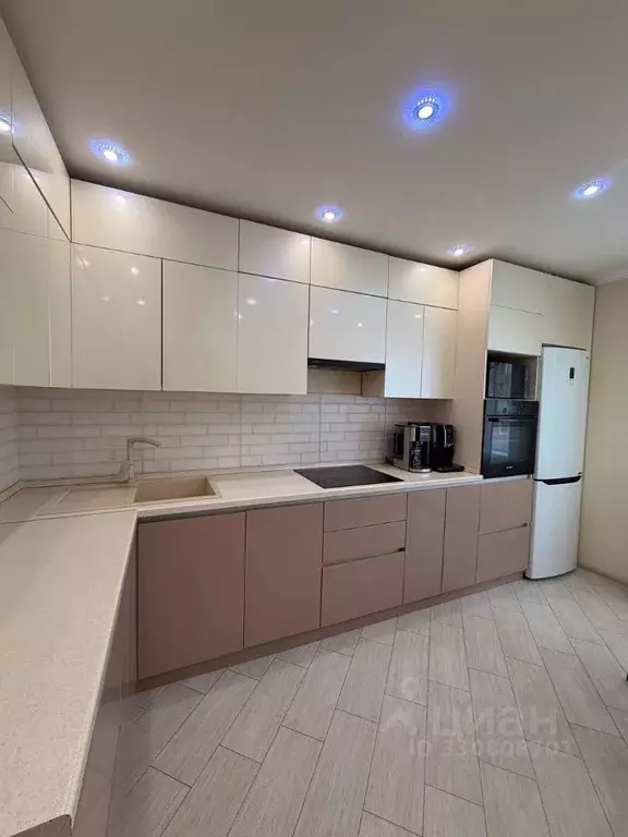 3-к кв. Москва ул. Недорубова, 18к1 (79.1 м) - Фото 1