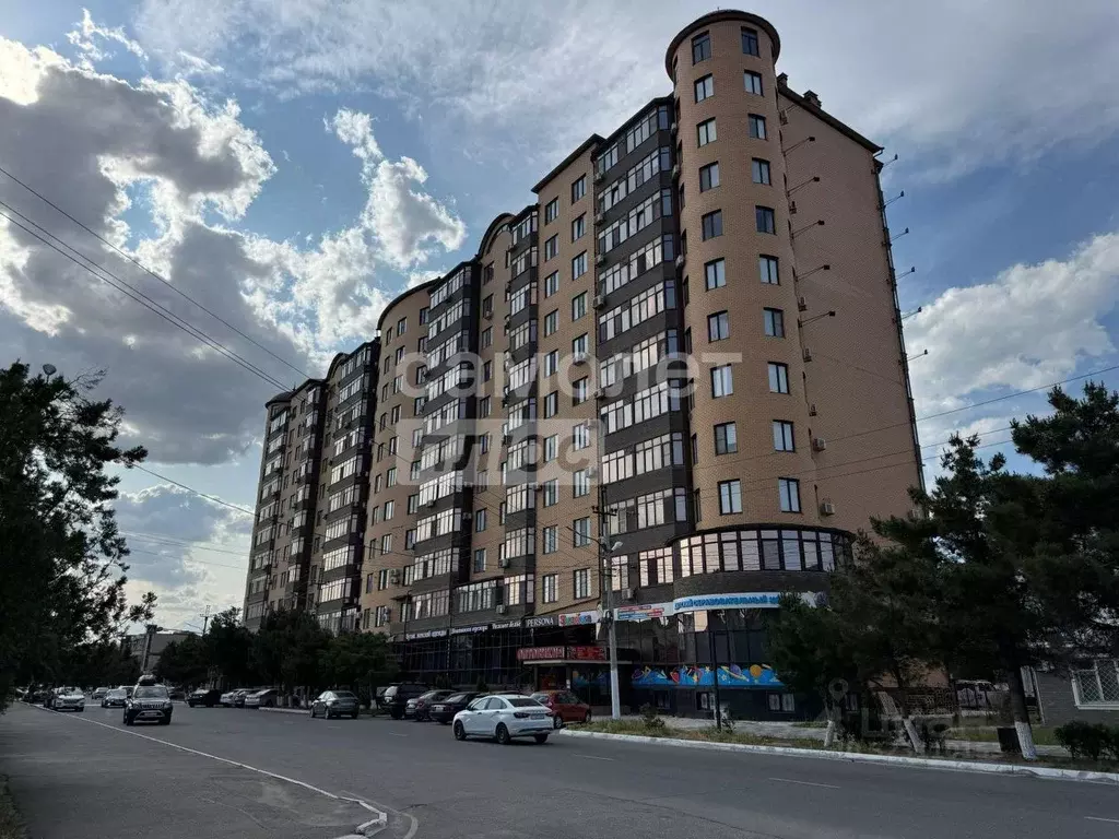 2-к кв. Дагестан, Каспийск ул. Хизроева, 3 (89.0 м) - Фото 1