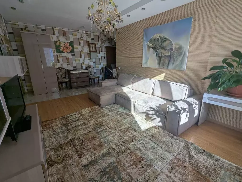 2-к кв. Санкт-Петербург просп. Большевиков, 7к3 (78.0 м) - Фото 1