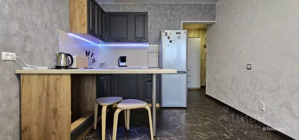 Студия Санкт-Петербург пос. Шушары, ул. Валдайская, 6к2 (25.4 м) - Фото 1