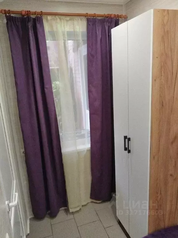 Комната Краснодарский край, Ейск ул. Калинина, 20 (25.0 м) - Фото 1
