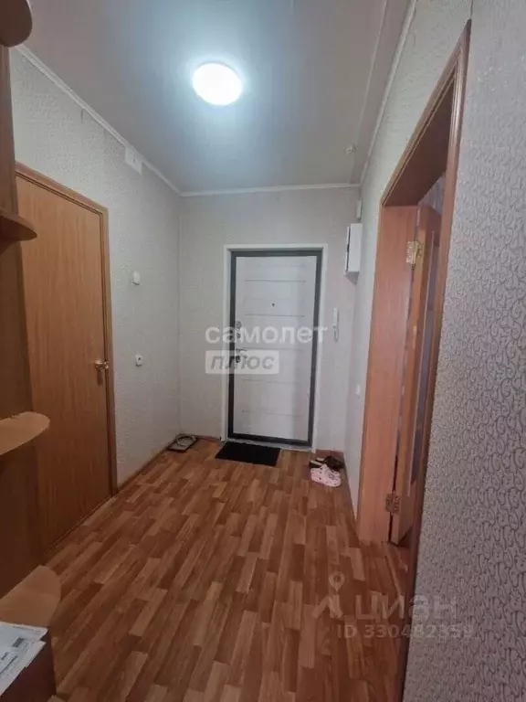 1-к кв. Курская область, Курск просп. Вячеслава Клыкова, 47 (37.5 м) - Фото 2
