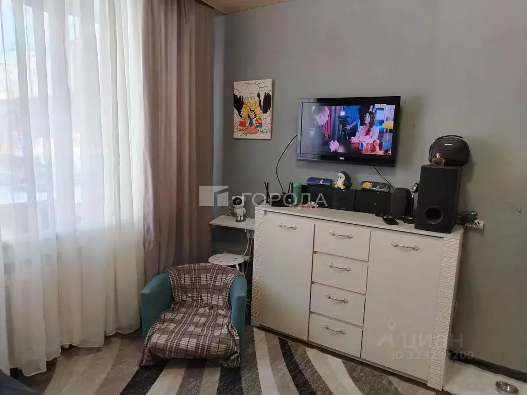 Комната Новосибирская область, Новосибирск ул. Серафимовича, 1/1 (20.0 ... - Фото 2