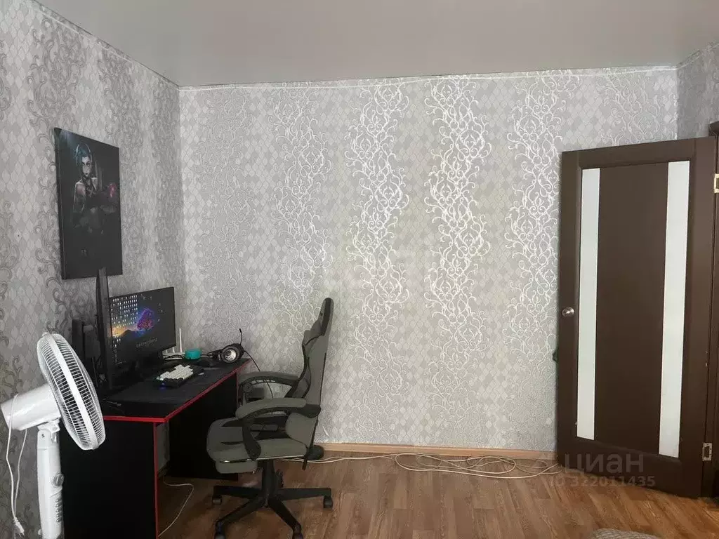 1-к кв. Брянская область, Брянск ул. Дзержинского, 40А (36.5 м) - Фото 1