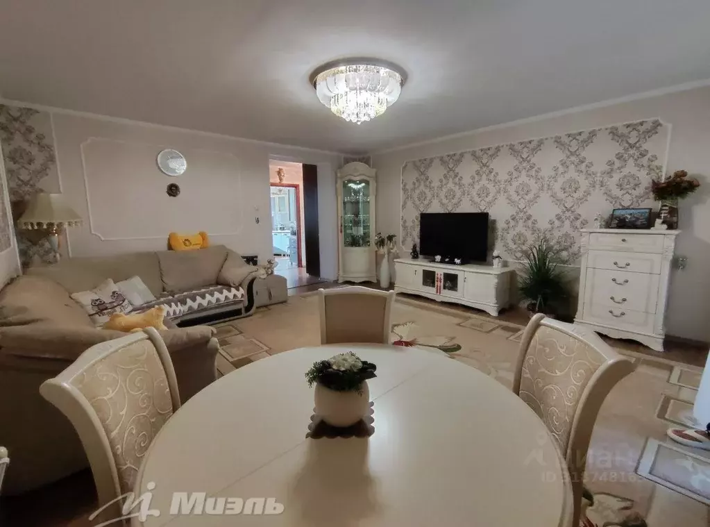 2-к кв. Севастополь ул. Вакуленчука, 26к3 (70.0 м) - Фото 1