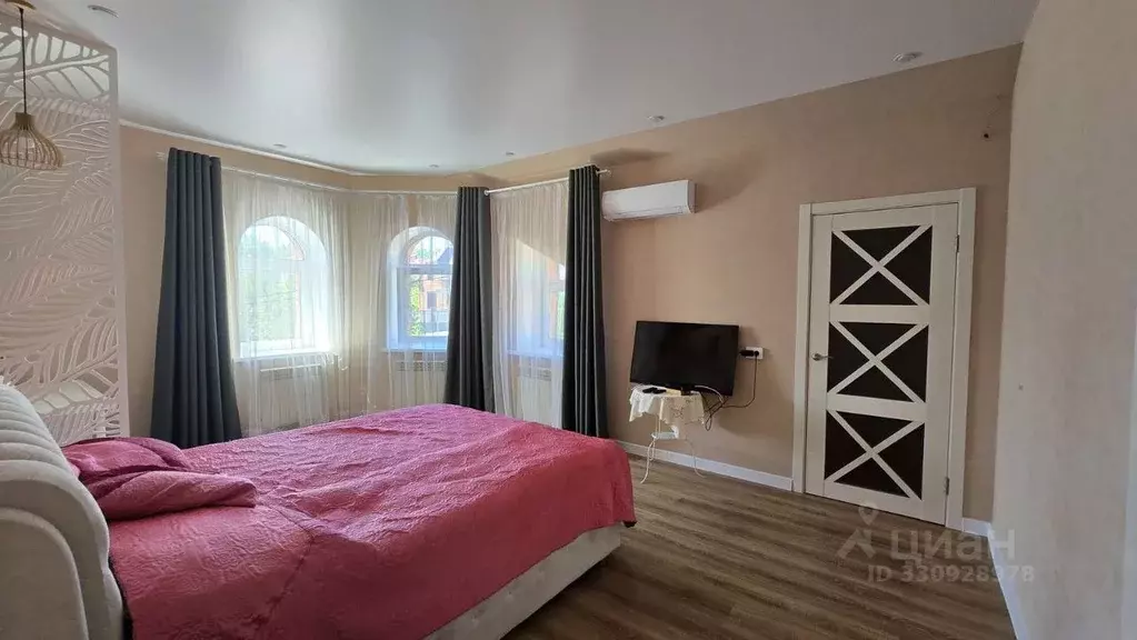 Коттедж в Ульяновская область, Ульяновск ул. Садовникова, 9 (242 м) - Фото 2