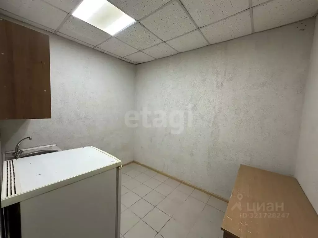 Торговая площадь в Крым, Симферополь ул. Киевская (75 м) - Фото 2