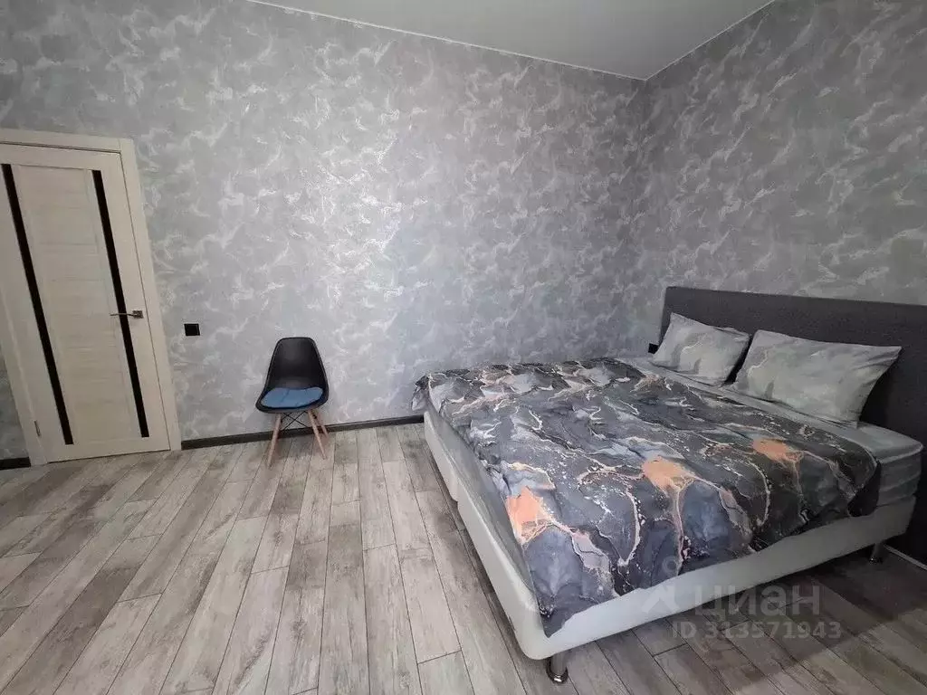 2-к кв. Омская область, Омск наб. Иртышская, 20 (46.0 м) - Фото 1